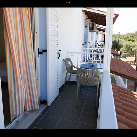 Papoulias Rooms エラフォニソス エクステリア 写真