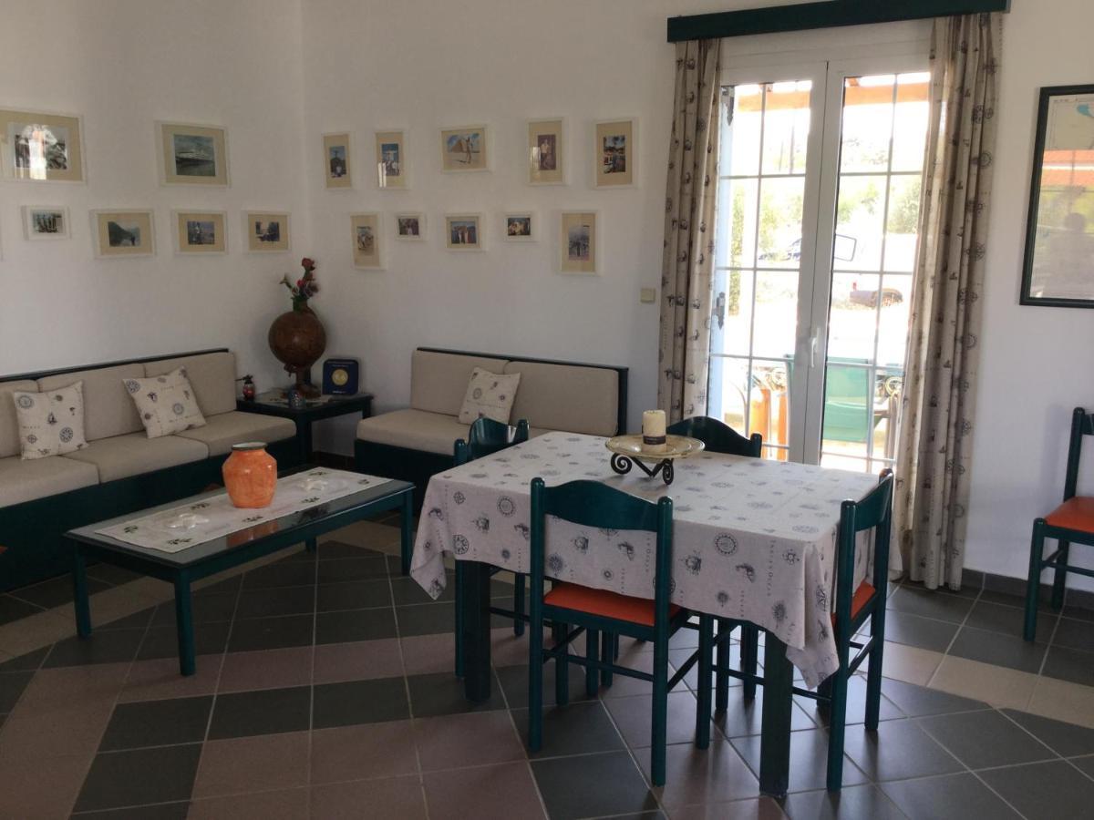 Papoulias Rooms エラフォニソス エクステリア 写真