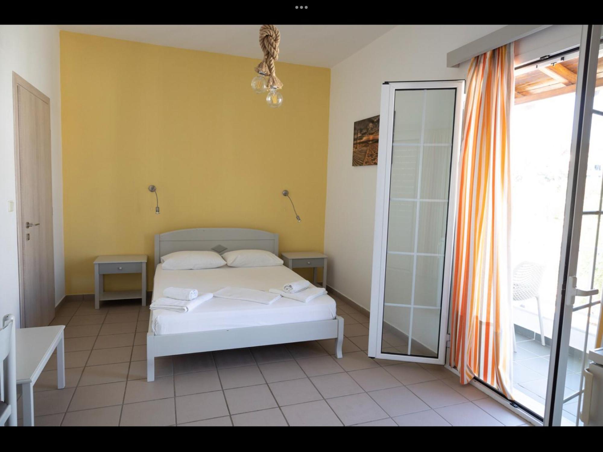 Papoulias Rooms エラフォニソス エクステリア 写真